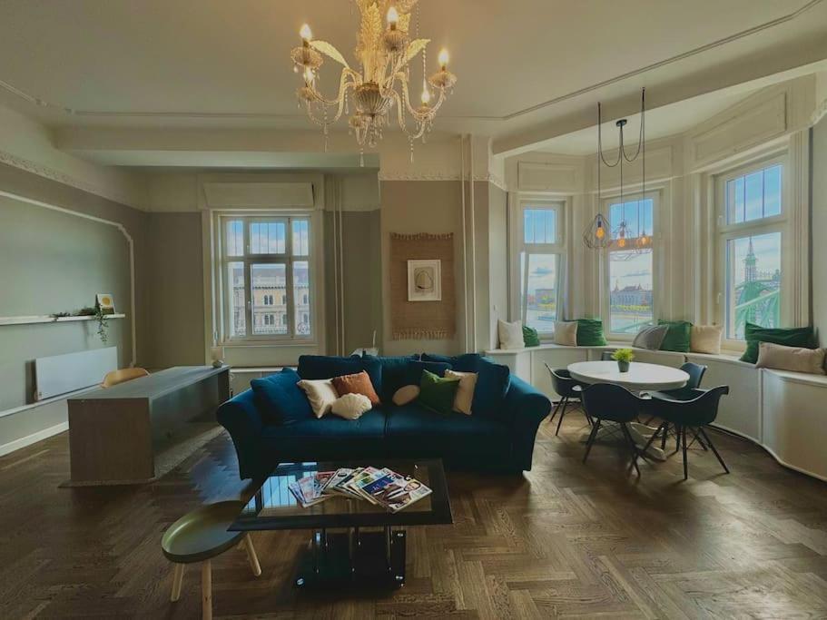 Liberty -panoramic Lux